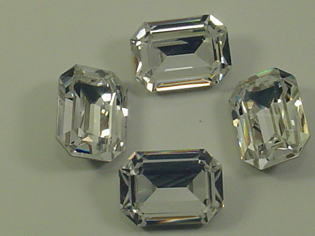 6X4mm OCTAGON 12Pcs. CRYSTAL POINTED BACK European Rhinestones